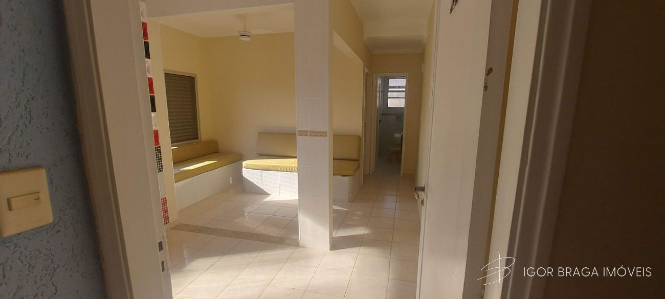 BELO APARTAMENTO, À 300M DO MAR