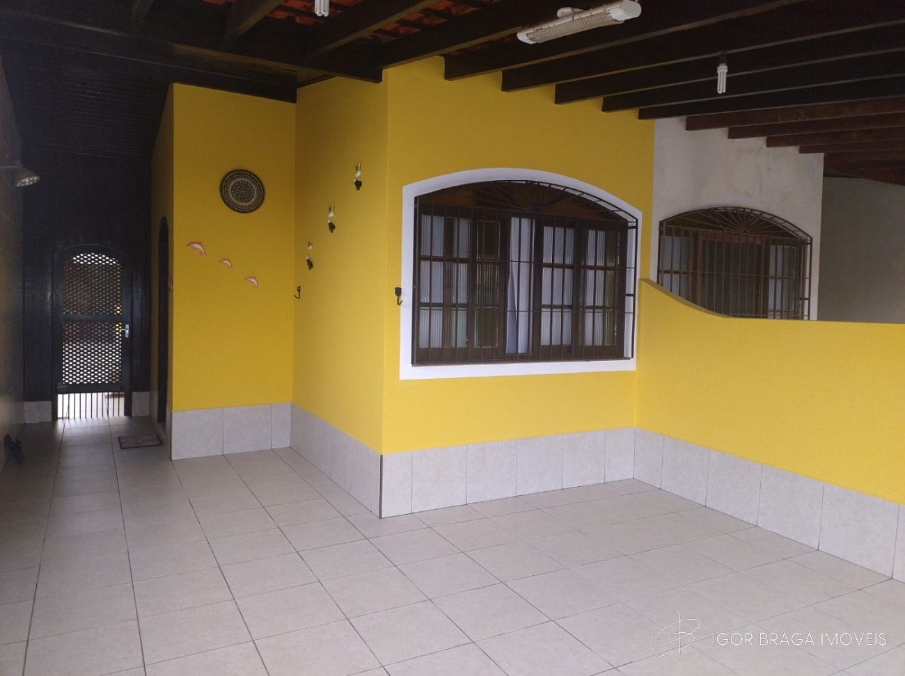 BELÍSSIMA CASA GEMINADA, ÁREA GOURMET E À 500M DO MAR