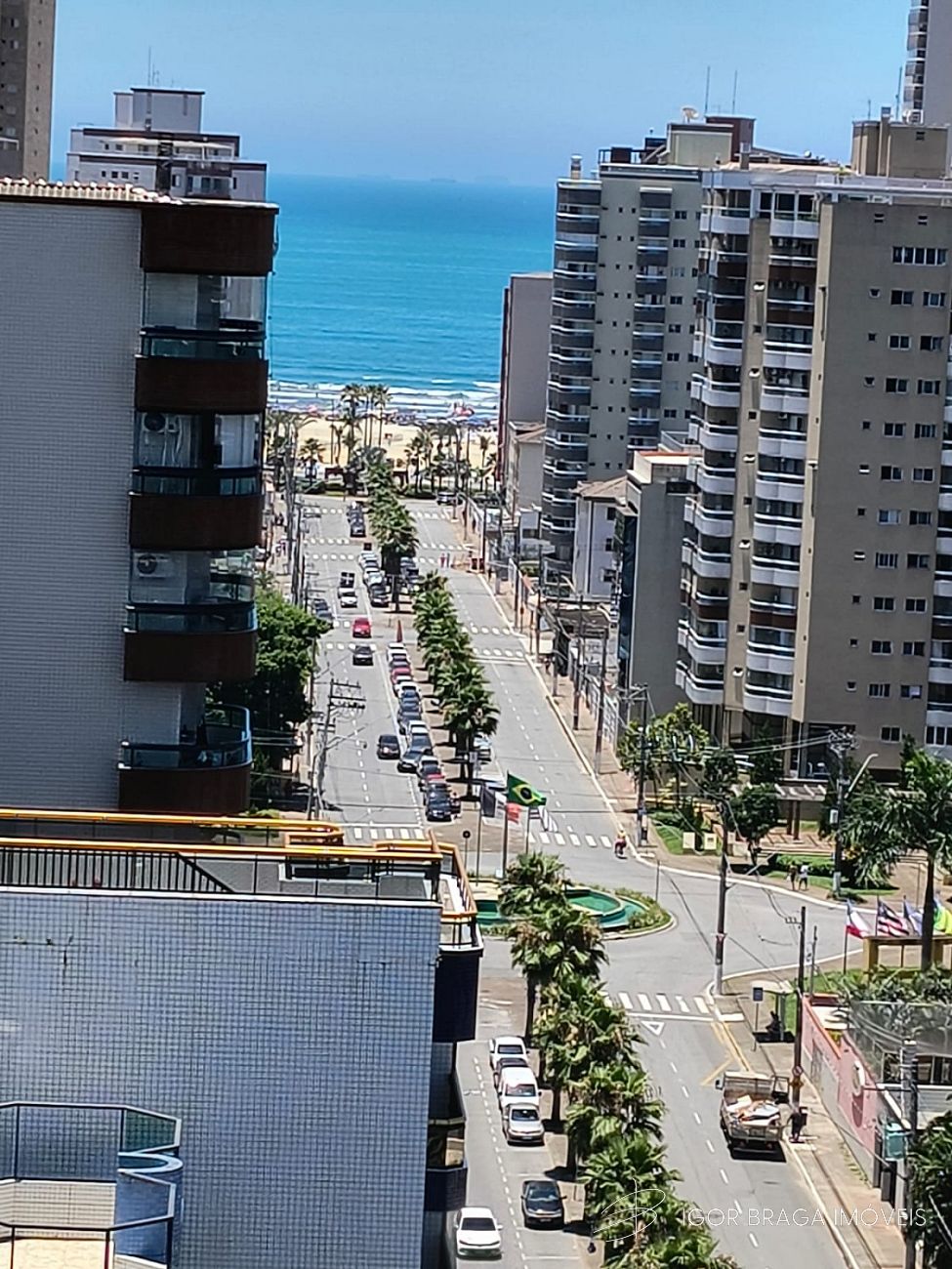 EXCELENTE APARTAMENTO A 550M DO MAR COM LAZER COMPLETO