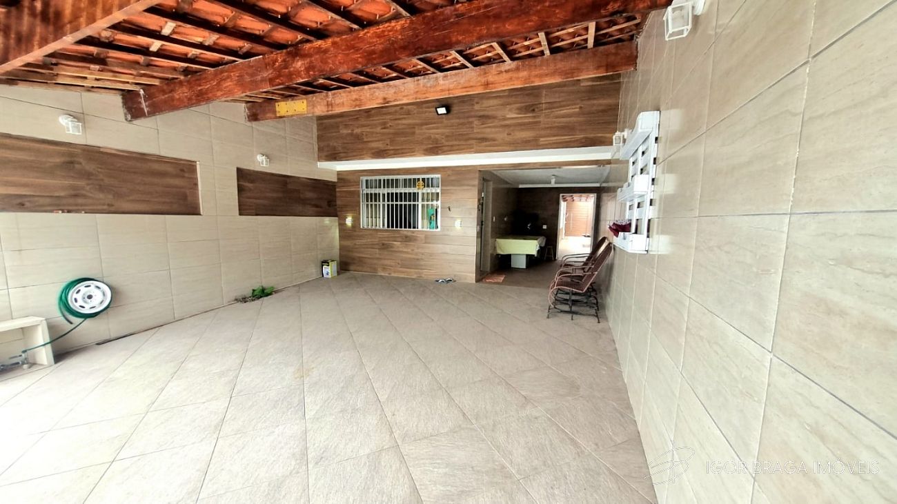 BELÍSSIMA CASA GEMINADA, ÁREA GOURMET E À 100M DO MAR