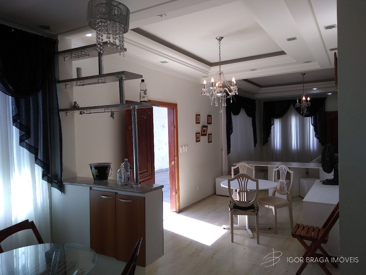 INCRIVEL SOBRADO, FINO ACABAMENTO E LAZER COMPLETO