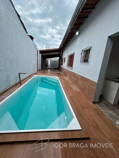 EXCELENTE CASA, AMPLA E FINO ACABAMENTO 1