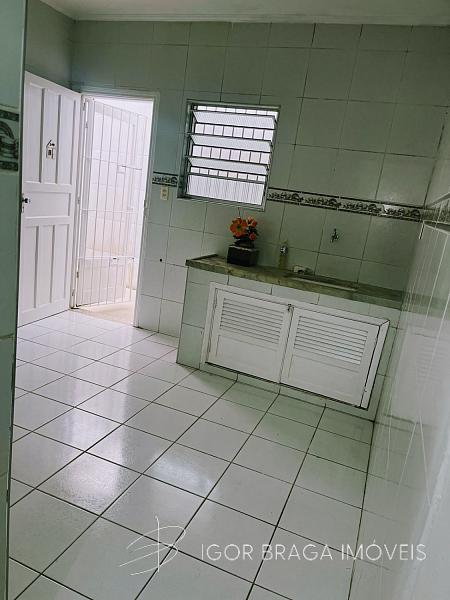 EXCELENTE CASA, AMPLA E FINO ACABAMENTO 1
