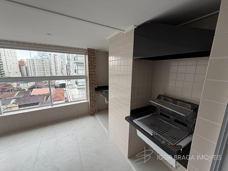 BEL�SSIMO CASA EM CONDOM�NIO AMPLA E FINA 1