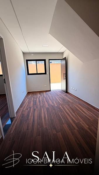 EXCELENTE CASA EM CONDOMINIO, AMPLA E COM �REA DE LAZER 1