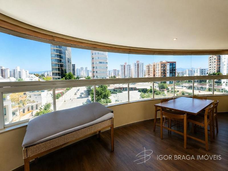 EXCELENTE APARTAMENTO, FINO ACABAMENTO E LAZER COMPLETO 1