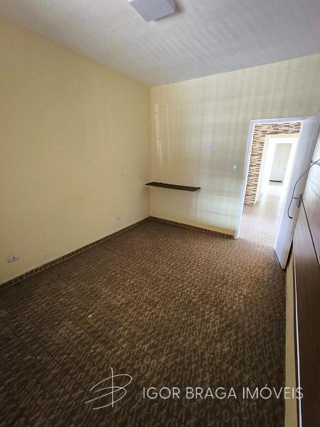 CASA TERREA ISOLADA DE ALTO PADR�O 1