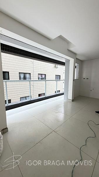 BEL�SSIMO APARTAMENTO COM ACABAMENTO FINO E LAZER COMPLETO 1