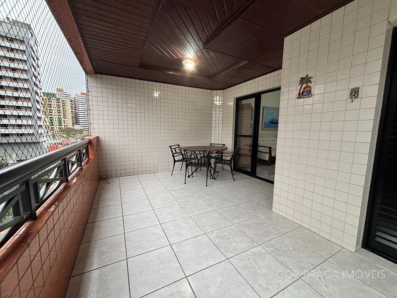 BEL�SSIMO APARTAMENTO, QUADRA MAR 1