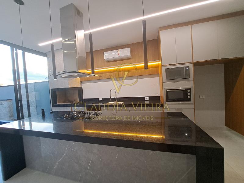 Casa no Condomínio Jd Recanto das Águas — foto 8