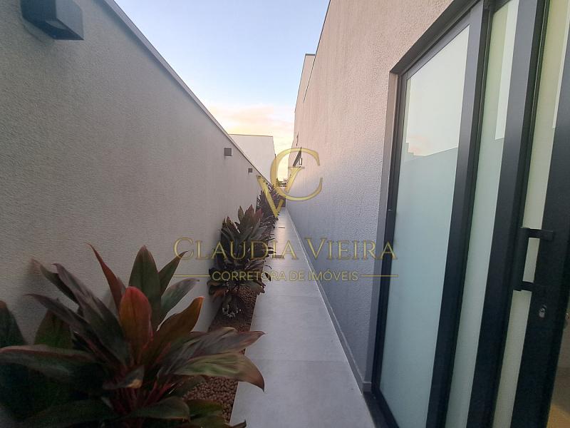 Casa no Condomínio Jd Recanto das Águas — foto 21