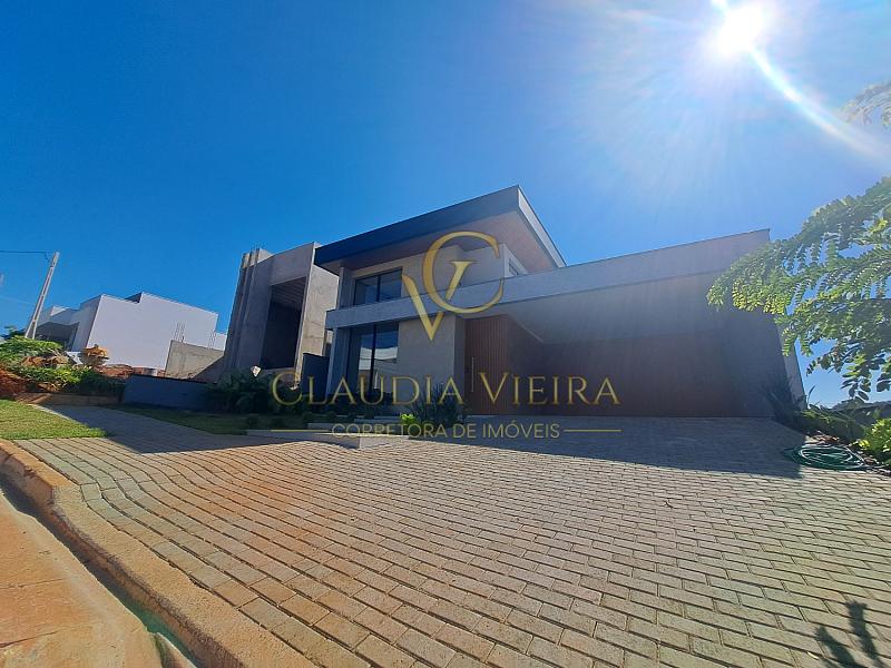 Casa em Condomínio com 3 quartos à venda, 200m², 4 banheiros, 4 garagens - Condomínio Vista Jardim - Nova Odessa — foto 2