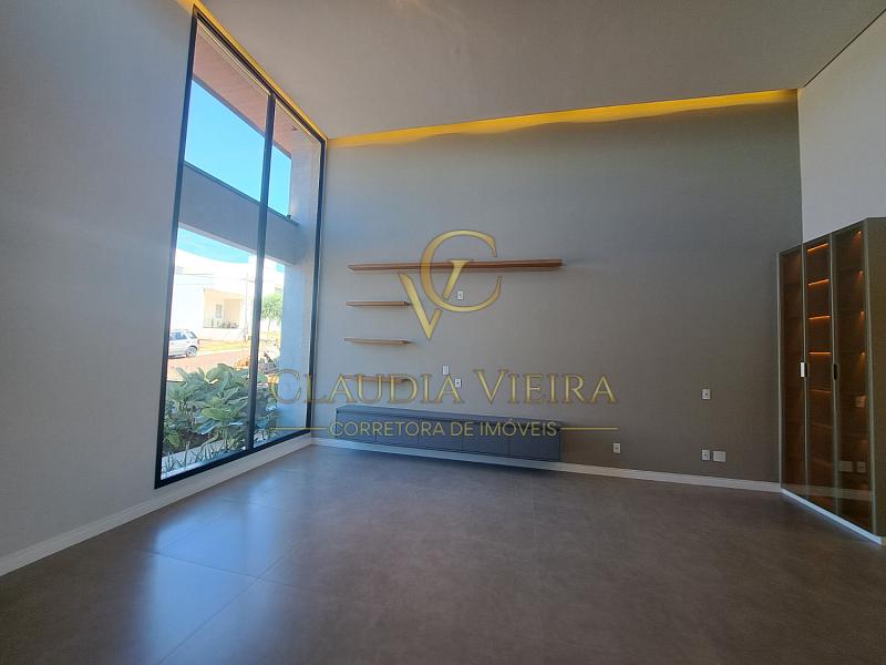 Casa em Condomínio com 3 quartos à venda, 200m², 4 banheiros, 4 garagens - Condomínio Vista Jardim - Nova Odessa — foto 4