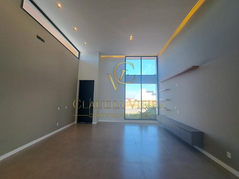 Casa em Condomínio com 3 quartos à venda, 200m², 4 banheiros, 4 garagens - Condomínio Vista Jardim - Nova Odessa — foto 5