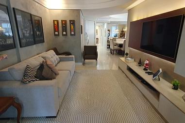 Apartamento com 3 quartos à venda, 112m², 3 banheiros, 2 garagens - Centro - Balneário Camboriú