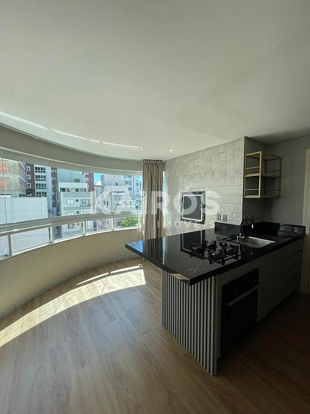 APARTAMENTO A VENDA 02 SUITES CENTRO BALNEÁRIO CAMBORIÚ — foto 2