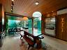 Casa com Tr�s Pavimentos no Alphaville Jacuhy 3