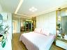 Casa com Tr�s Pavimentos no Alphaville Jacuhy 24