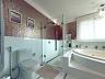 Casa com Tr�s Pavimentos no Alphaville Jacuhy 32