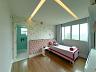 Casa com Tr�s Pavimentos no Alphaville Jacuhy 33