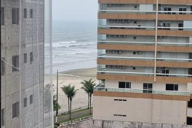 INCRIVEL EMPREENDIMENTO, FRENTE MAR E LAZER COMPLETO