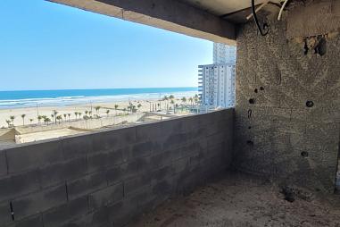 BELÍSSIMO APARTAMENTO, AMPLO, ACABAMENTO FINO E LAZER COMPLETO