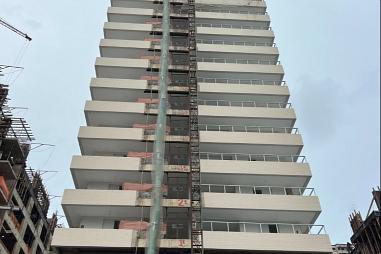 BELÍSSIMO APARTAMENTO, À 150m DO MAR E ESPAÇO DE LAZER