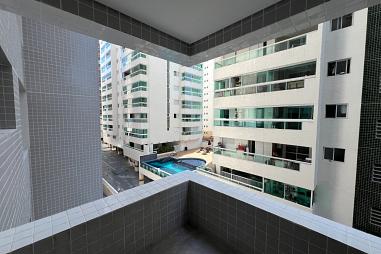 BELÍSSIMO LANÇAMENTO, À 100m DO MAR E LAZER COMPLETO