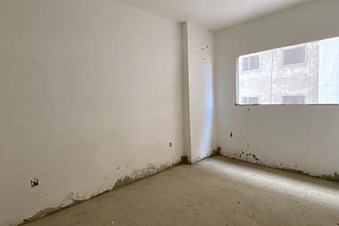 BELÍSSIMO APARTAMENTO, À 50m DO MAR E LAZER COMPLETO