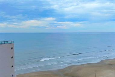 BELÍSSIMO APARTAMENTO, FINO ACABAMENTO E LAZER COMPLETO