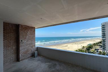 BELÍSSIMA CONSTRUÇÃO, PRÉDIO FRENTE MAR E LAZER COMPLETO