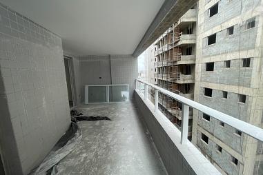 BELÍSSIMO APARTAMENTO, À 80M DO MAR E LAZER COMPLETO