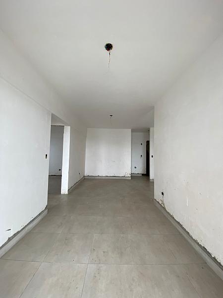 BELÍSSIMO APARTAMENTO, À 200M DO MAR E LAZER COMPLETO — foto 6