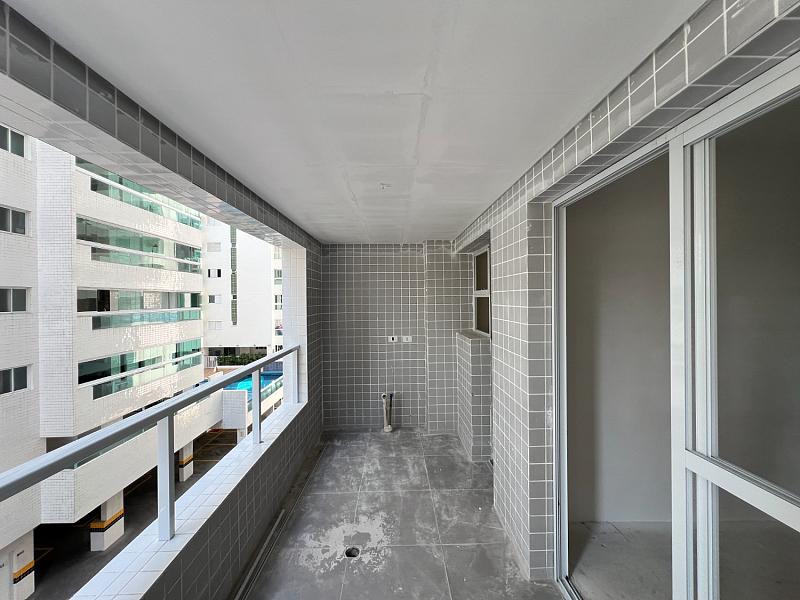 BELISSÍMO APARTAMENTO, À 200M DO MAR E LAZER COMPLETO — foto 3