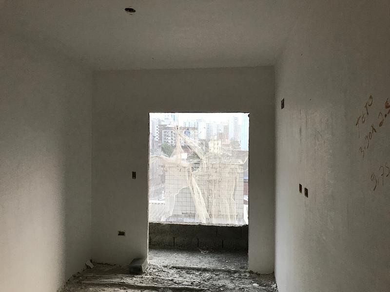 BELÍSSIMO APARTAMENTO, AMPLO, ACABAMENTO FINO E LAZER COMPLETO — foto 6