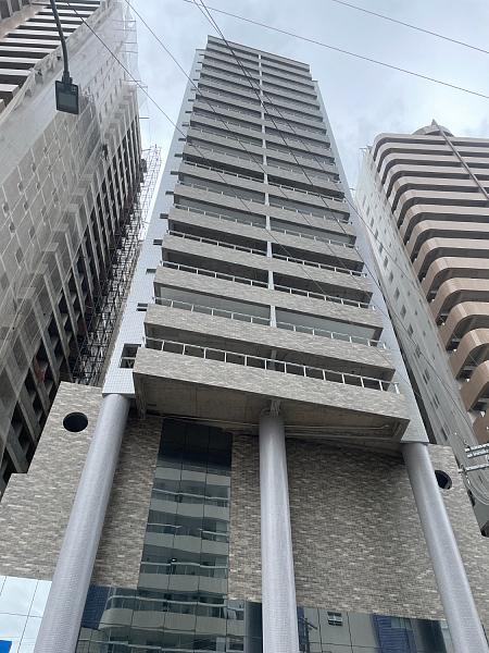 BELÍSSIMO APARTAMENTO, À 80M DO MAR E LAZER COMPLETO — foto 9