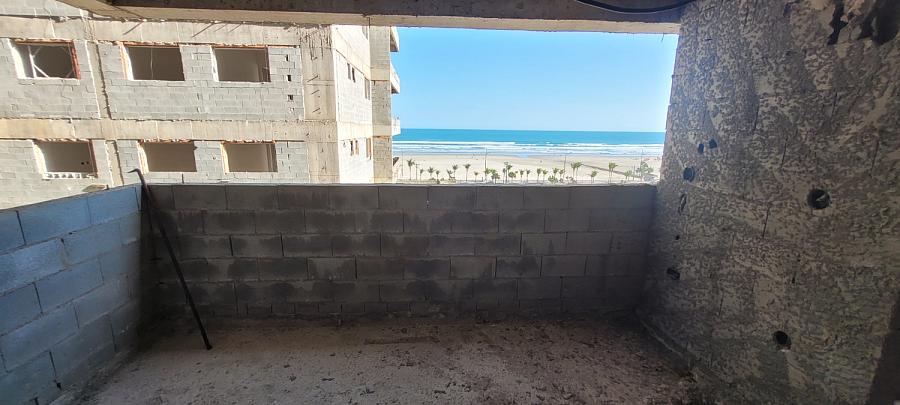 BELÍSSIMO APARTAMENTO, AMPLO, ACABAMENTO FINO E LAZER COMPLETO — foto 2