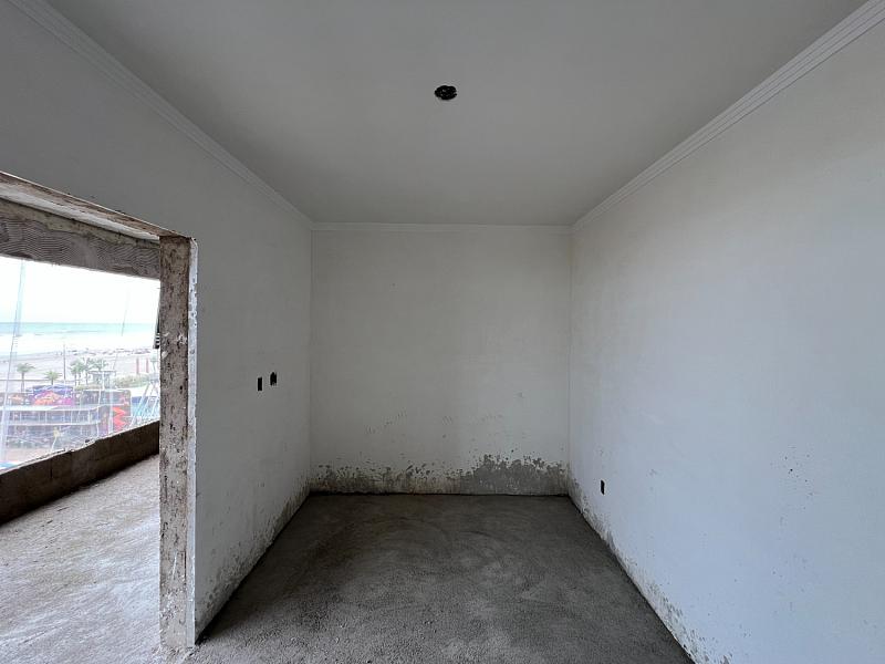 EXCELENTE APARTAMENTO, FRENTE MAR E LAZER COMPLETO — foto 13