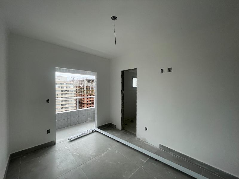 BELÍSSIMO APARTAMENTO, À 80M DO MAR E LAZER COMPLETO — foto 8