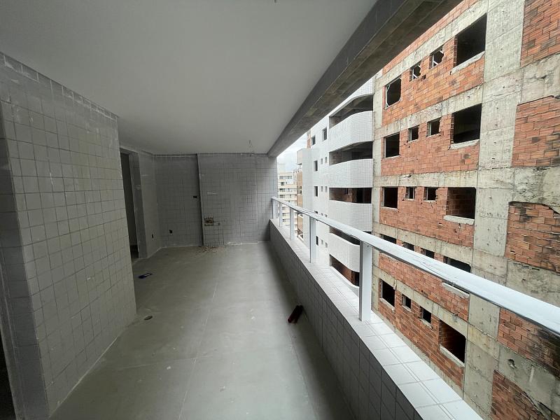 BELÍSSIMO APARTAMENTO, À 80M DO MAR E LAZER COMPLETO — foto 3