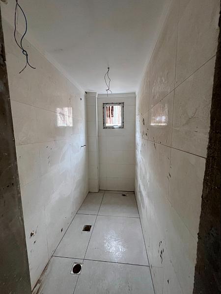 BELÍSSIMO APARTAMENTO, À 150m DO MAR E ESPAÇO DE LAZER — foto 16