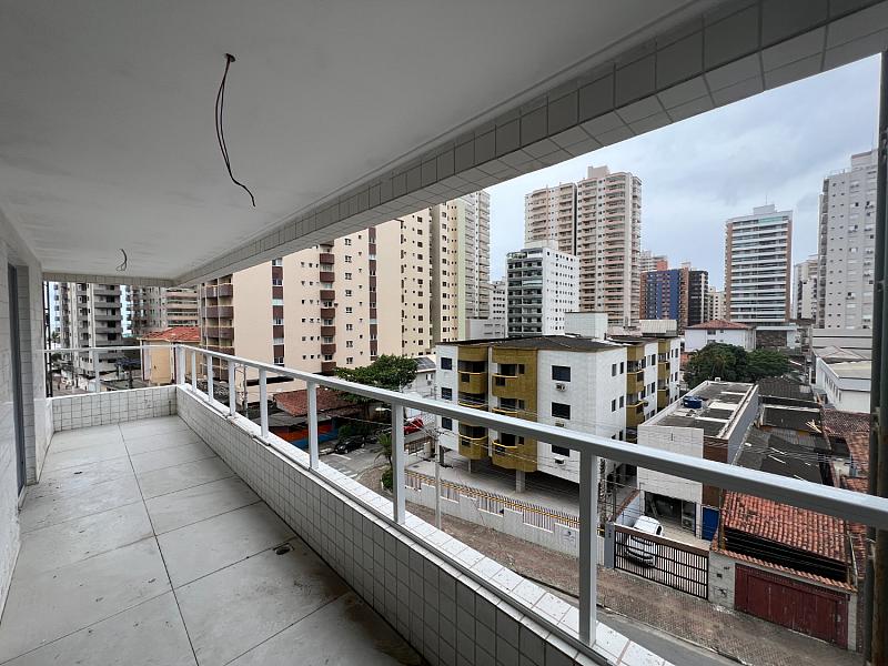 BELÍSSIMO APARTAMENTO, À 150m DO MAR E ESPAÇO DE LAZER — foto 4