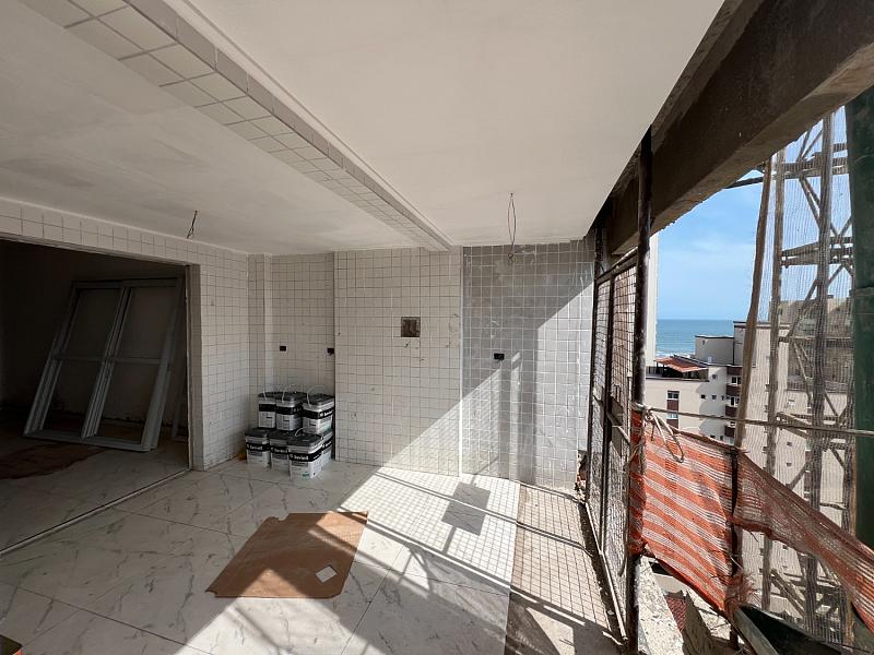 BELÍSSSIMO APARTAMENTO E FINO ACABAMENTO — foto 3