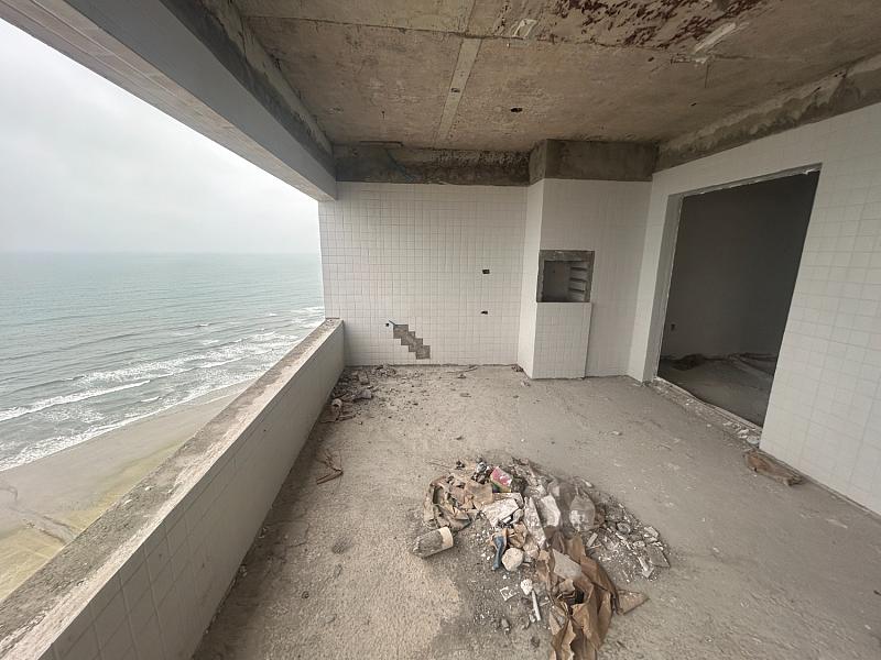 EXCELENTE APARTAMENTO, FINO ACABAMENTO E LAZER COMPLETO — foto 2