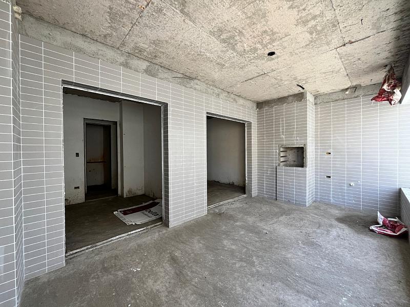 APARTAMENTO EM CONSTRUÇÃO, VISTA MAR, AMPLO E LAZER COMPLETO — foto 4