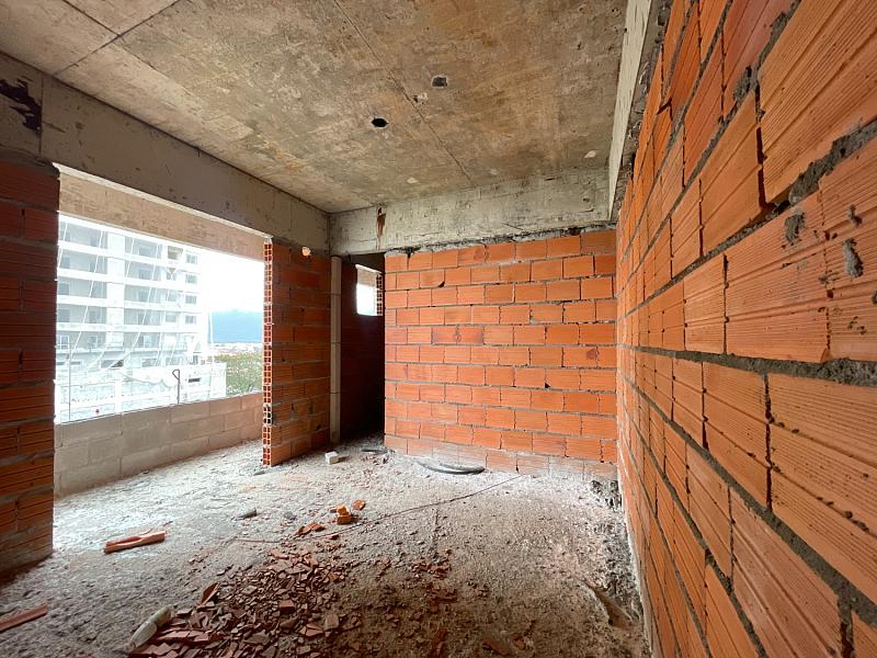 EXCELENTE APARTAMENTO EM CONSTRUÇÃO, FRENTE MAR E LAZER COMPLETO — foto 11