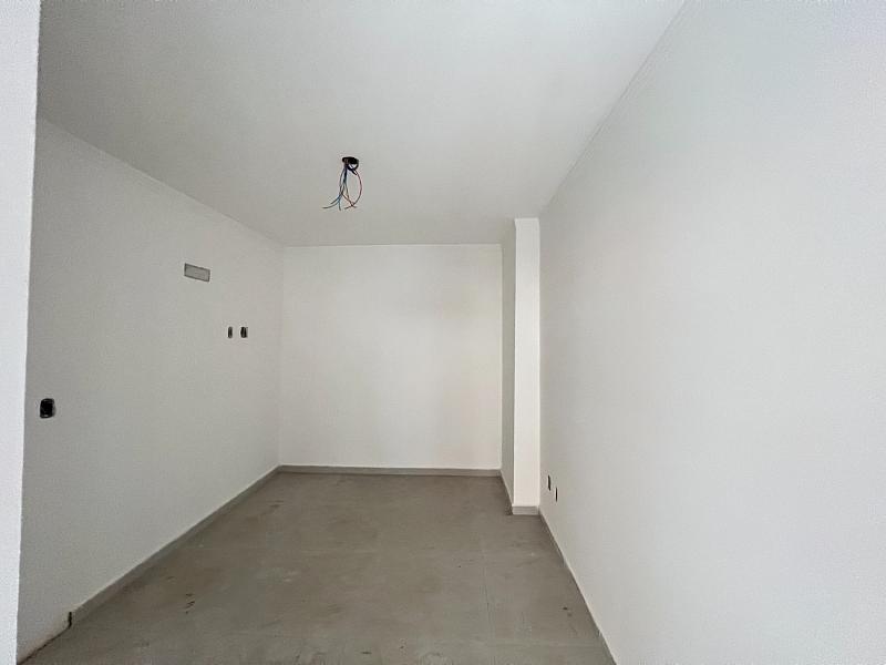 BELÍSSIMO APARTAMENTO, À 150m DO MAR E ESPAÇO DE LAZER — foto 11