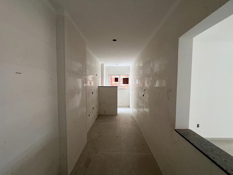 BELÍSSIMO APARTAMENTO, À 150m DO MAR E ESPAÇO DE LAZER — foto 9