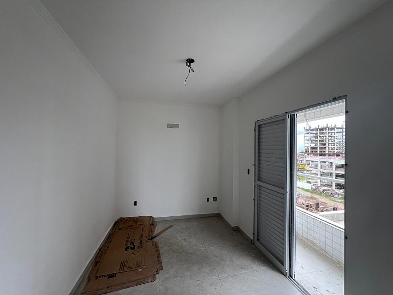 BELÍSSIMO APARTAMENTO, À 150m DO MAR E ESPAÇO DE LAZER — foto 14