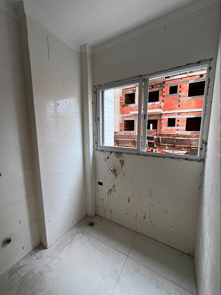 BELÍSSIMO APARTAMENTO, À 150m DO MAR E ESPAÇO DE LAZER — foto 10